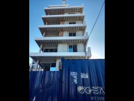 Ref.: Ap-123 Lançamento a uma quadra do mar em Gaivotas, Matinhos-PR